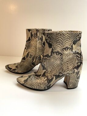 Sam Edelman Snake Print Ankle Boots Size 6 🔥 PRICE DROP – READ DESC